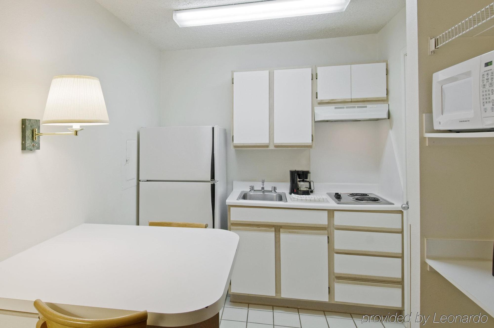 Extended Stay America Select Suites - Richmond - West End - I-64 Short Pump Szoba fotó